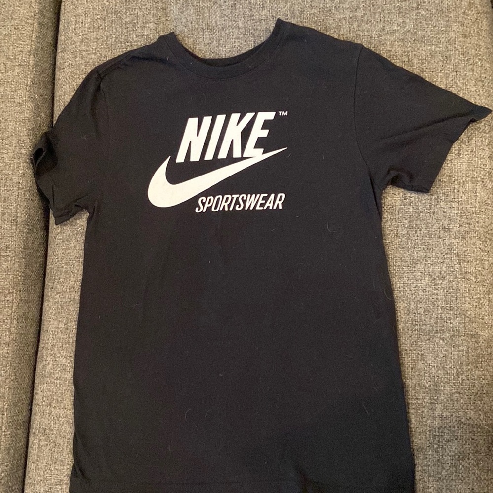 Black Nike T-shirt, men’s small.